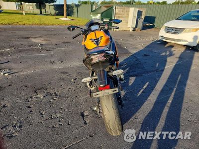 Czwarte zdjęcie samochodu z boku: 2025 KAWASAKI EX650 P VIN:ML5EXEP19SDAE3575 - miniatura