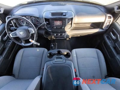 Zdjęcie 8 z 12 samochodu: 2024 RAM 3500 VIN:3C7WRTCLXRG409173 - miniatura