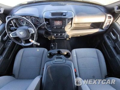 Zdjęcie 8 z 12 samochodu: 2024 RAM 3500 VIN:3C7WRTCLXRG409173 - miniatura