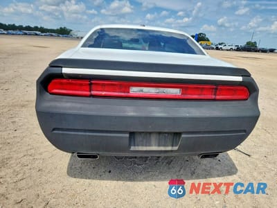 Zdjęcie 6 z 12 samochodu: 2011 DODGE CHALLENGER VIN:2B3CJ4DG3BH530634 - miniatura