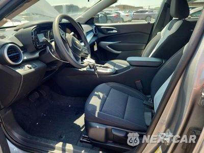 Zdjęcie 7 z 13 samochodu: 2026 CHEVROLET TRAX LS VIN:KL77LFEP0TC070970 - miniatura