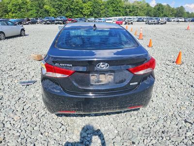 Zdjęcie 6 z 12 samochodu: 2013 HYUNDAI ELANTRA LIMITED VIN:5NPDH4AE2DH430357 - miniatura