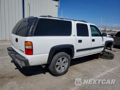 Trzecie zdjęcie samochodu z tyłu: 2000 CHEVROLET SUBURBAN K1500 VIN:3GNFK16T5YG155203 - miniatura