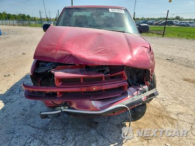 Piąte zdjęcie samochodu w środku: 2001 CHEVROLET S TRUCK S10 VIN:1GCCS19W618124300 - miniatura