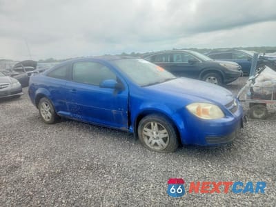 Czwarte zdjęcie samochodu z boku: 2005 CHEVROLET COBALT LS VIN:1G1AL12F957650245 - miniatura