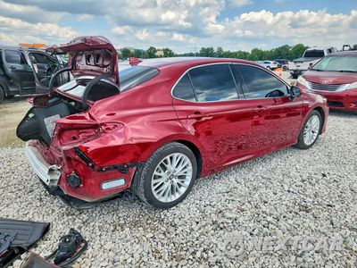 Trzecie zdjęcie samochodu z tyłu: 2018 TOYOTA CAMRY HYBRID XLE VIN:4T1B21HK7JU501794 - miniatura