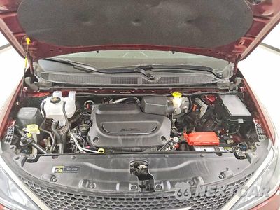 Zdjęcie 12 z 14 samochodu: 2020 CHRYSLER PACIFICA TOURING L VIN:2C4RC1BG4LR106928 - miniatura
