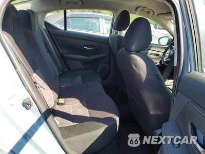 Zdjęcie 10 z 12 samochodu: 2025 NISSAN SENTRA VIN:3N1AB8DV1SY357430 - miniatura