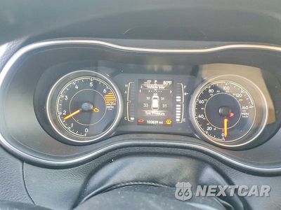 Zdjęcie 9 z 14 samochodu: 2019 JEEP CHEROKEE LATITUDE VIN:1C4PJLCBXKD325602 - miniatura