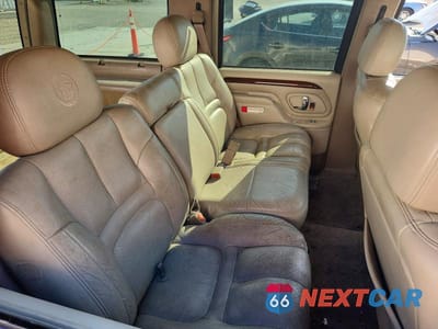 Zdjęcie 10 z 12 samochodu: 2000 CADILLAC ESCALADE LUXURY VIN:1GYEK63R3YR180864 - miniatura