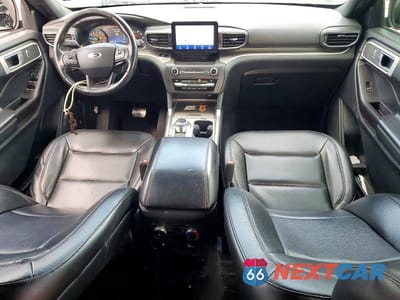 Zdjęcie 8 z 14 samochodu: 2020 FORD EXPLORER XLT VIN:1FMSK7DH9LGB28255 - miniatura