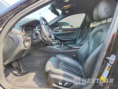 Zdjęcie 7 z 12 samochodu: 2018 BMW 540 XI VIN:WBAJE7C55JWD52415 - miniatura