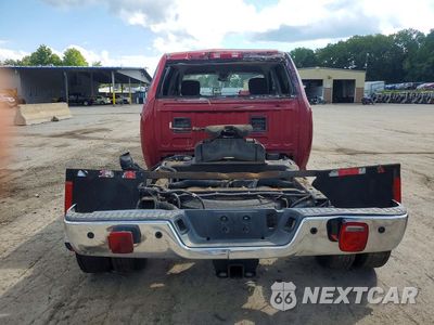 Zdjęcie 6 z 13 samochodu: 2015 RAM 2500 SLT VIN:3C6UR5DL1FG685971 - miniatura