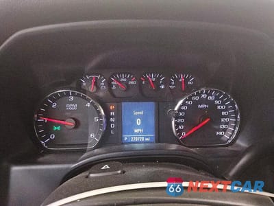 Zdjęcie 9 z 12 samochodu: 2017 CHEVROLET SILVERADO K1500 VIN:1GCUKNEC1HF182263 - miniatura