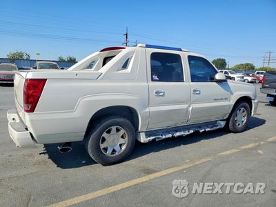 Trzecie zdjęcie samochodu z tyłu: 2002 CADILLAC ESCALADE VIN:3GYEK63N22G227256 - miniatura