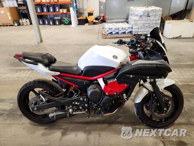 2013 YAMAHA FZ6 R JYARJ18E9DA010659 - główne zdjęcie licytacji z USA - miniatura