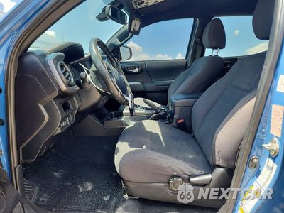 Zdjęcie 7 z 12 samochodu: 2019 TOYOTA TACOMA SR V6 VIN:5TFCZ5AN1KX179153 - miniatura