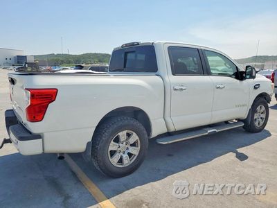 Trzecie zdjęcie samochodu z tyłu: 2017 NISSAN TITAN SV VIN:1N6AA1E54HN539910 - miniatura