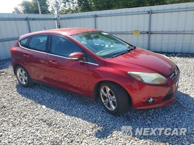 Czwarte zdjęcie samochodu z boku: 2013 FORD FOCUS TITANIUM VIN:1FADP3N26DL232783 - miniatura
