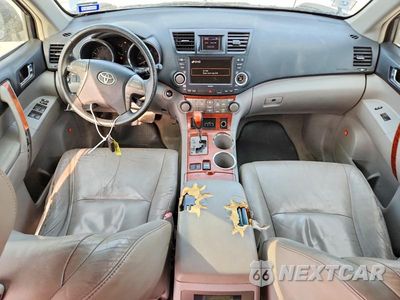 Zdjęcie 8 z 13 samochodu: 2009 TOYOTA HIGHLANDER LIMITED VIN:JTEDS42A192076011 - miniatura