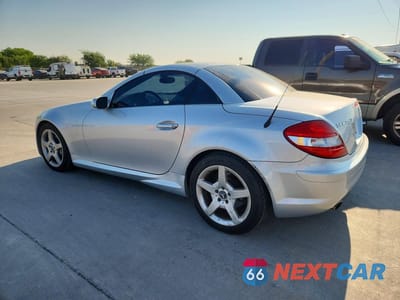 Drugie zdjęcie samochodu z przodu: 2005 MERCEDES-BENZ SLK 350 VIN:WDBWK56F15F030060 - miniatura