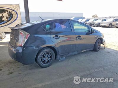 Trzecie zdjęcie samochodu z tyłu: 2015 TOYOTA PRIUS TWO VIN:JTDKN3DU5F1953914 - miniatura