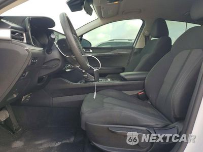 Zdjęcie 7 z 12 samochodu: 2022 KIA K5 LXS VIN:5XXG14J25NG122927 - miniatura