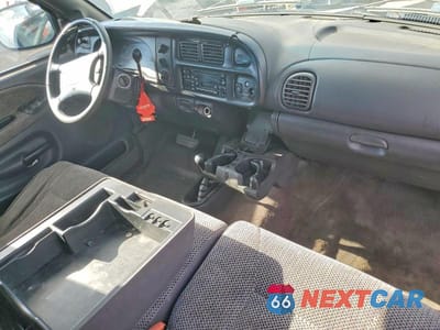 Zdjęcie 8 z 12 samochodu: 1998 DODGE RAM 1500 VIN:3B7HF13Z3WG220447 - miniatura