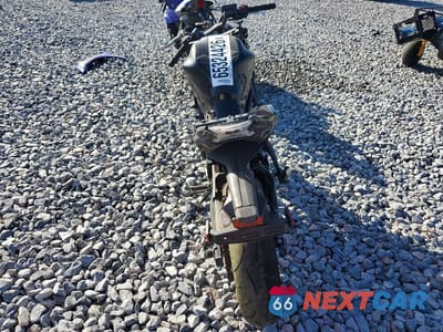 Czwarte zdjęcie samochodu z boku: 2019 KAWASAKI EX650 F VIN:JKAEXEK17KDA33994 - miniatura