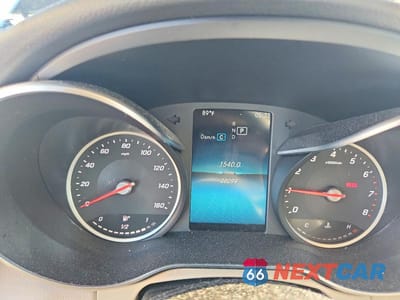Zdjęcie 9 z 12 samochodu: 2019 MERCEDES-BENZ C 300 4MATIC VIN:55SWF8EB6KU319374 - miniatura