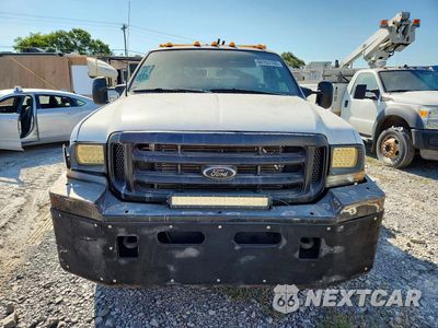 Piąte zdjęcie samochodu w środku: 2003 FORD F450 SUPER DUTY VIN:1FDXF46P13ED84804 - miniatura