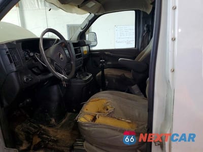 Zdjęcie 7 z 13 samochodu: 2009 CHEVROLET EXPRESS G2500 VIN:1GCGG25C191170836 - miniatura