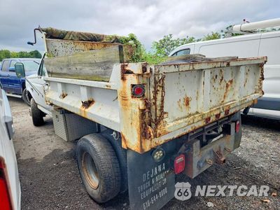 Drugie zdjęcie samochodu z przodu: 1997 FORD F350 SUPER DUTY DUMP TRUCK VIN:3FEKF38F3VMA60741 - miniatura