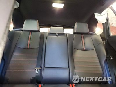 Zdjęcie 10 z 13 samochodu: 2025 TOYOTA RAV4 XSE VIN:JTMFB3FV9SD288220 - miniatura