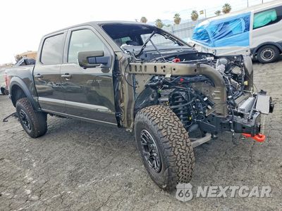 Czwarte zdjęcie samochodu z boku: 2026 FORD F150 RAPTOR VIN:1FTFW1RJ9TFB44061 - miniatura