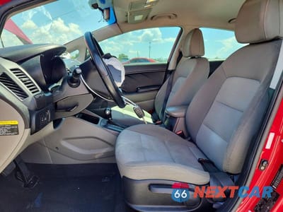 Zdjęcie 7 z 12 samochodu: 2014 KIA FORTE EX VIN:KNAFX4A83E5106970 - miniatura