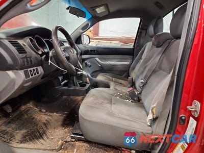 Zdjęcie 7 z 12 samochodu: 2014 TOYOTA TACOMA BASE VIN:5TFPX4EN4EX019073 - miniatura
