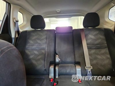 Zdjęcie 10 z 13 samochodu: 2016 NISSAN ROGUE SV VIN:JN8AT2MVXGW141408 - miniatura