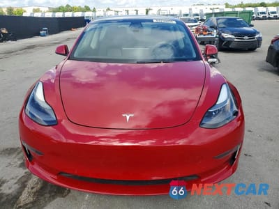 Piąte zdjęcie samochodu w środku: 2022 TESLA MODEL 3 VIN:5YJ3E1EAXNF184796 - miniatura