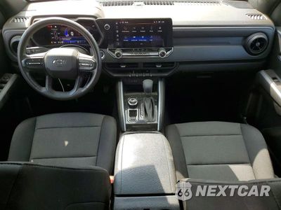 Zdjęcie 8 z 12 samochodu: 2024 CHEVROLET COLORADO TRAIL BOSS VIN:1GCPTEEK3R1141567 - miniatura