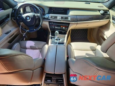 Zdjęcie 8 z 12 samochodu: 2011 BMW 750 LI VIN:WBAKB8C55BCY65473 - miniatura
