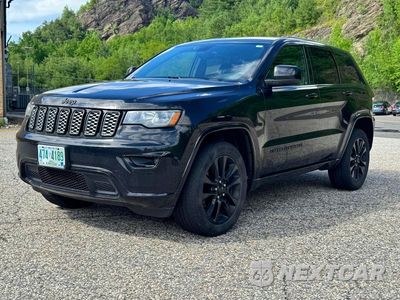 Drugie zdjęcie samochodu z przodu: 2018 JEEP GRAND CHEROKEE LAREDO VIN:1C4RJFAG0JC139919 - miniatura