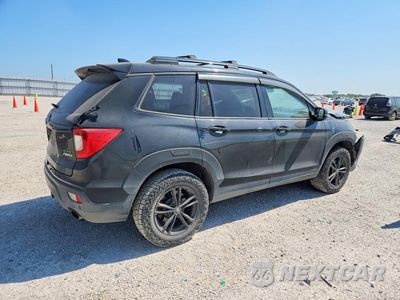 Trzecie zdjęcie samochodu z tyłu: 2019 HONDA PASSPORT ELITE VIN:5FNYF8H03KB021840 - miniatura