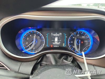 Zdjęcie 9 z 13 samochodu: 2017 CHRYSLER PACIFICA TOURING VIN:2C4RC1DG1HR515425 - miniatura