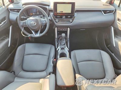Zdjęcie 8 z 13 samochodu: 2024 TOYOTA COROLLA CROSS XLE VIN:7MUDAABG5RV116812 - miniatura