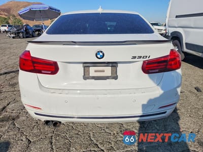 Zdjęcie 6 z 12 samochodu: 2018 BMW 330 I VIN:WBA8B9G57JNU98184 - miniatura