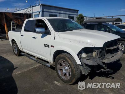 Czwarte zdjęcie samochodu z boku: 2017 RAM 1500 LARAMIE VIN:1C6RR7NT5HS654377 - miniatura
