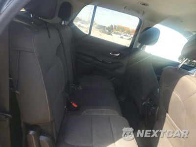 Zdjęcie 11 z 13 samochodu: 2019 CHEVROLET TRAVERSE LS VIN:1GNEVFKWXKJ246635 - miniatura