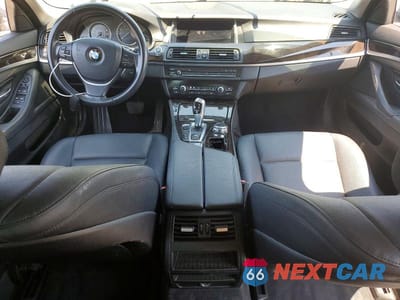 Zdjęcie 8 z 12 samochodu: 2015 BMW 528 XI VIN:WBA5A7C50FD625256 - miniatura