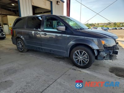 Czwarte zdjęcie samochodu z boku: 2015 DODGE GRAND CARAVAN R/T VIN:2C4RDGEG3FR616932 - miniatura